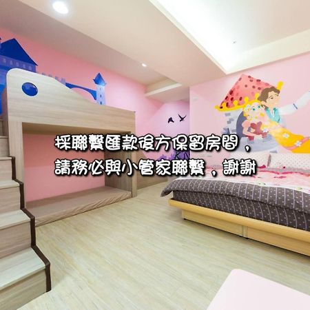 Sara House B&B Tainan Bagian luar foto